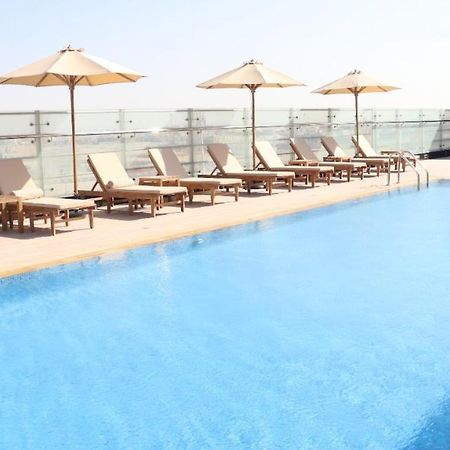 Al Riyadh Hotel Apartments อาบูดาบี ภายนอก รูปภาพ